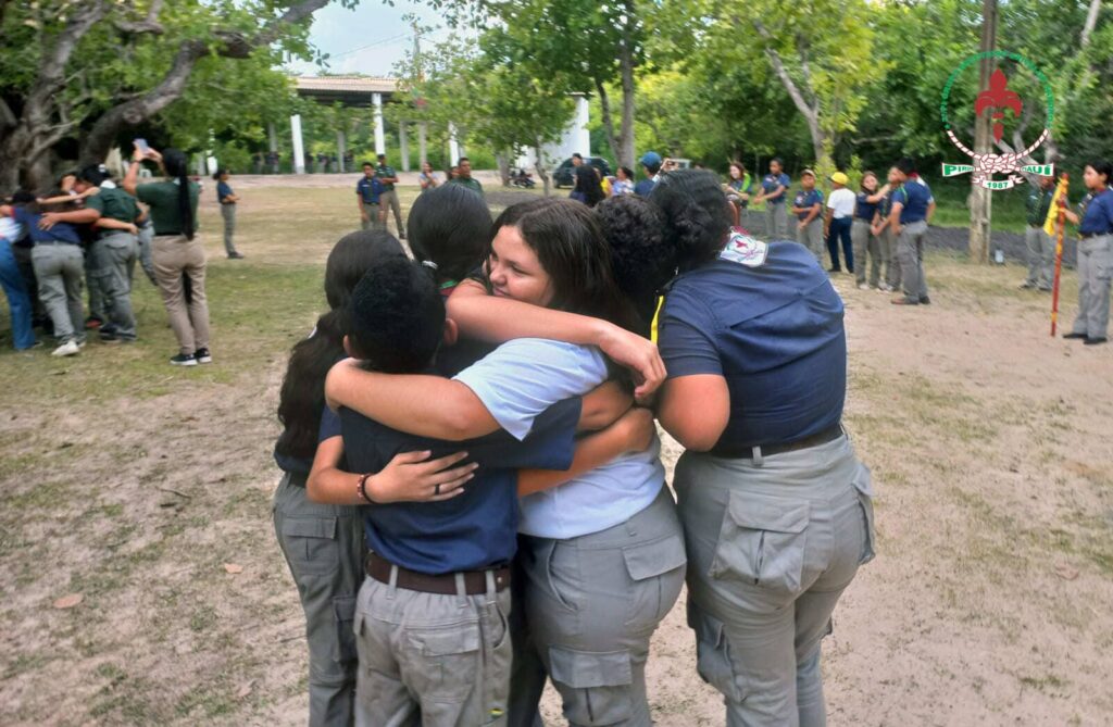 Despedida de membros da tropa escoteira7