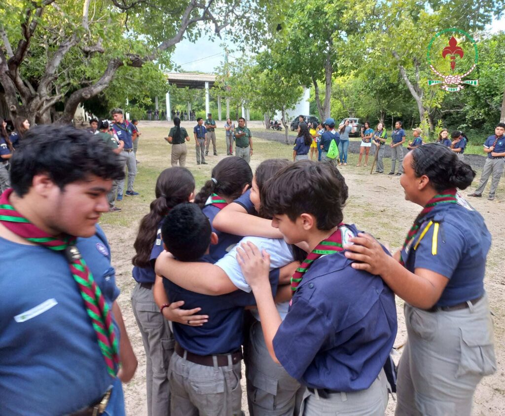 Despedida de membros da tropa escoteira8