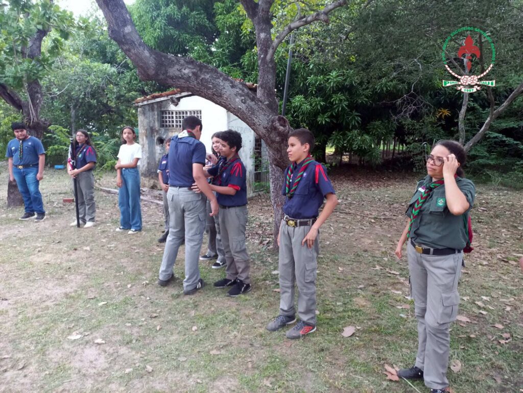 Despedida de membros da tropa escoteira9